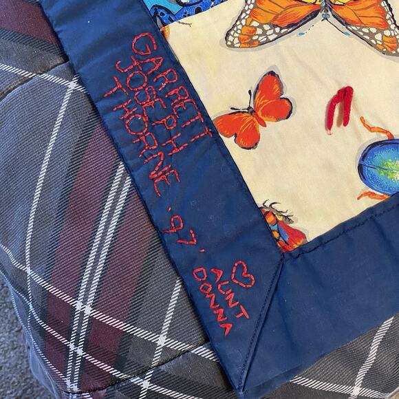 VTG 90s Rainbow Patchwork Handmade Quilt Blanket Twin 83x66” Cotton Cottagecore - Picture 8 of 9